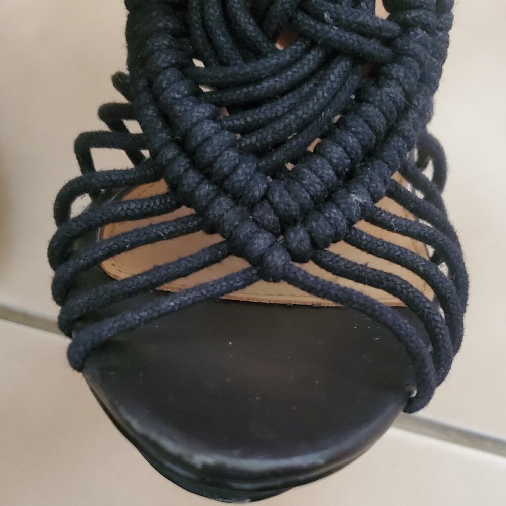 NWOT Badgley Mischka Strappy Heels – Size 9.5 - Picture 11 of 16